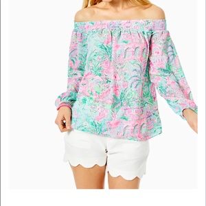 NWT Lilly Pulitzer MaryEllen off-the-shoulder top Spotted on Worth size Medium
